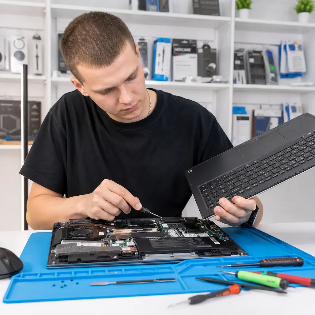 заменить клавиатуру на ноутбуке Acer в Северодвинске